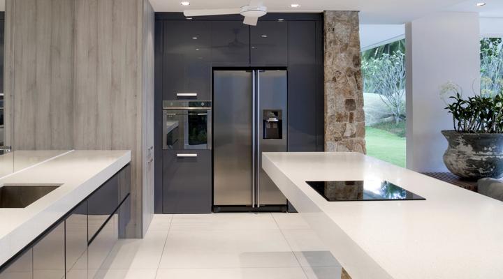 Modern kitchen with a side-by-side refrigerator