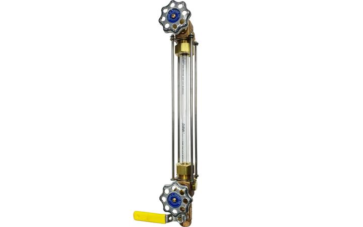 Gage glass in a tubular level gauge assembly